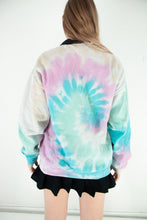 Load image into Gallery viewer, Vintage Sweatshirt - Harvard