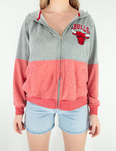 Load image into Gallery viewer, Vintage Hoodie - Chicago Bulls
